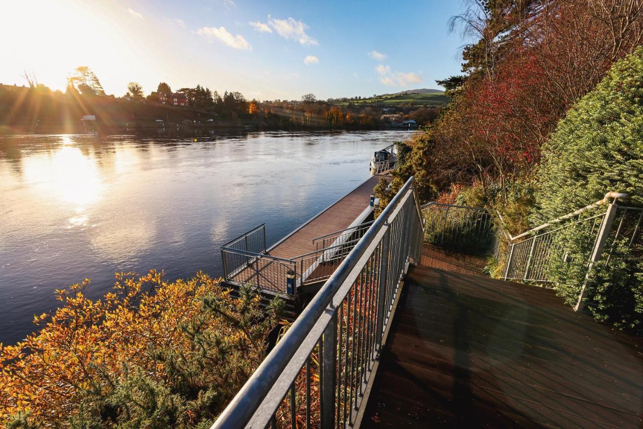 The Lakeside & Leisure Centre Killaloe