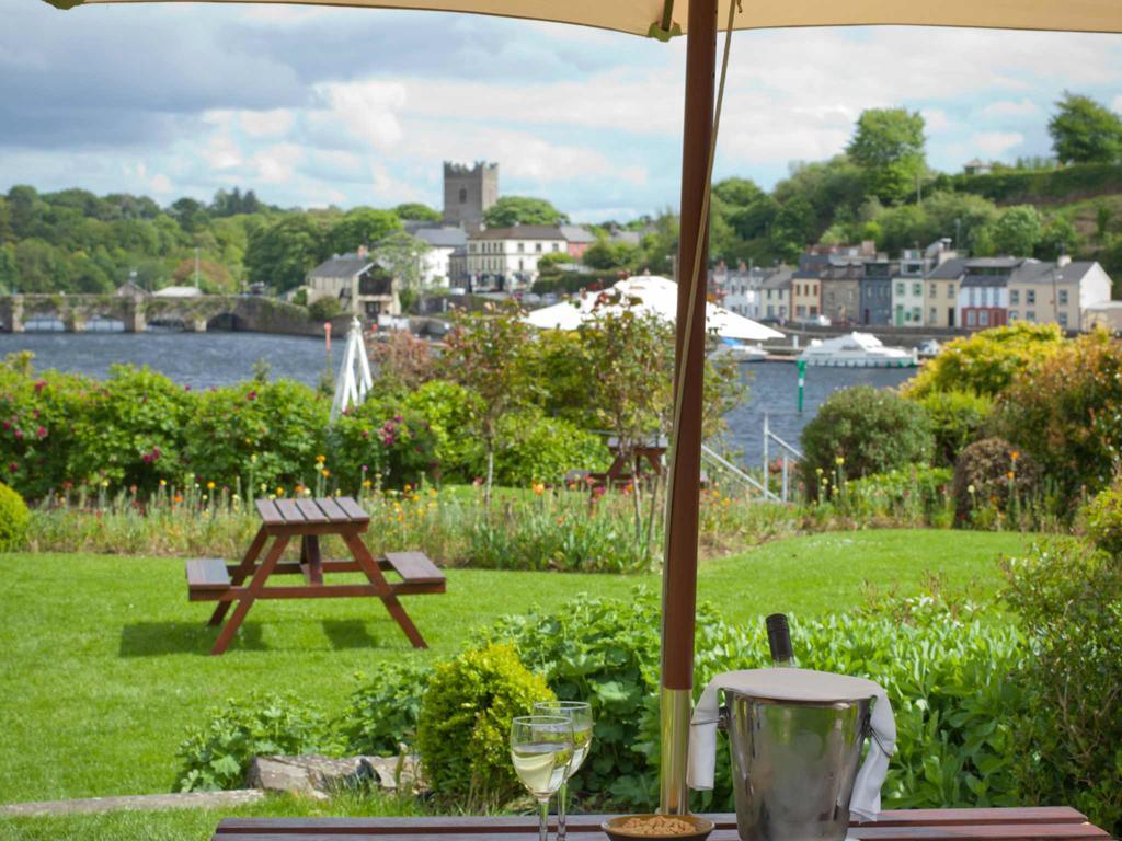 The Lakeside & Leisure Centre Hotel 4*