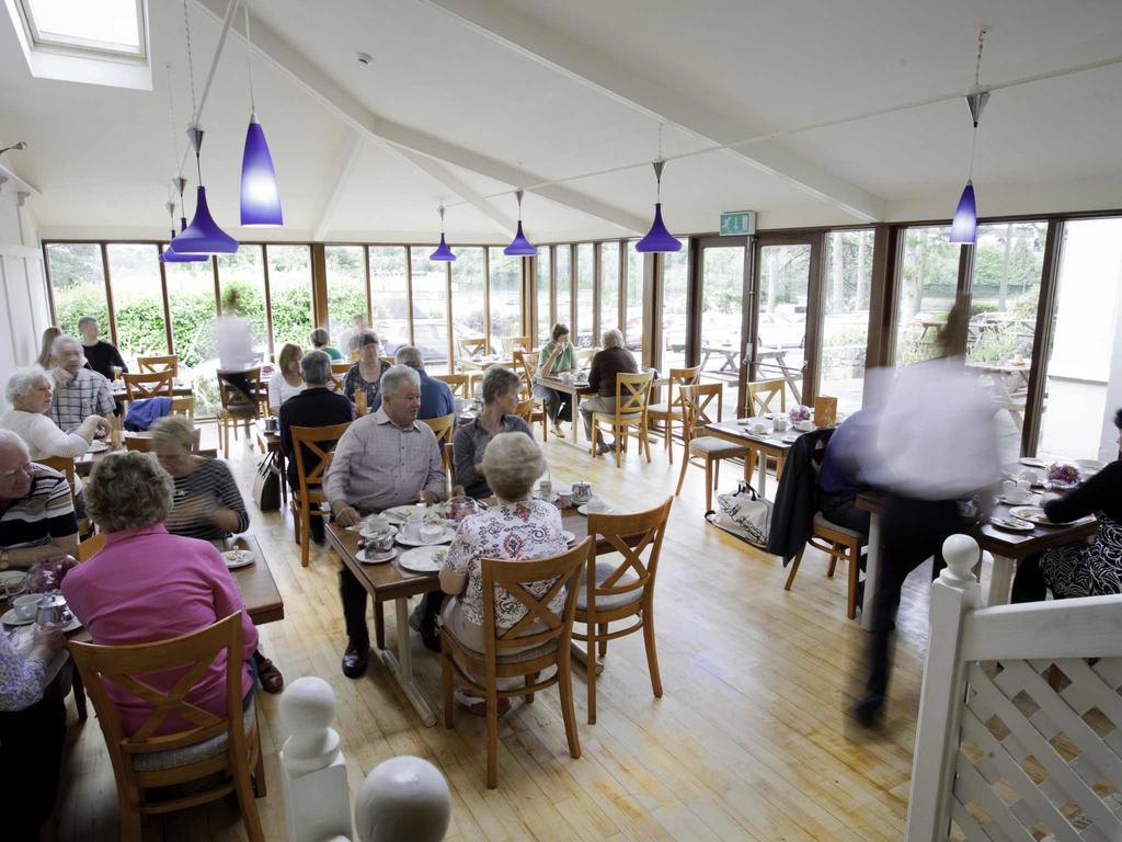 The Lakeside & Leisure Centre Hotel Killaloe